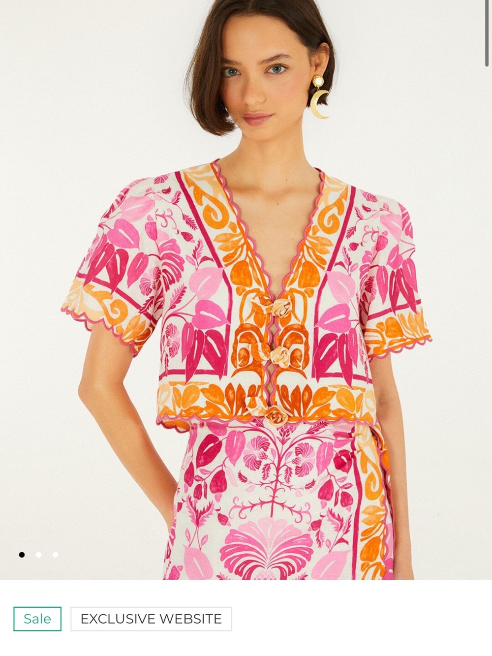 FARM Rio Pink & Orange Floral V-Neck Crop Top